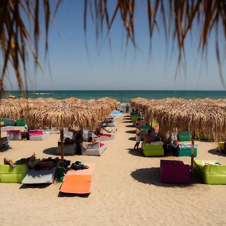 Apartamento Mamaia Nord Năvodari Exterior foto
